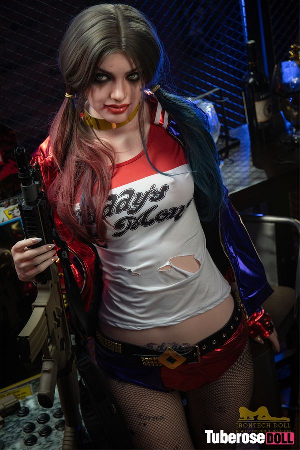 shemale sex doll