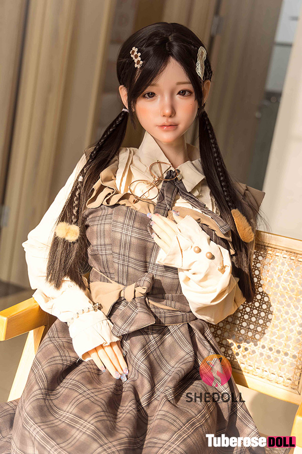 flat chest sex doll