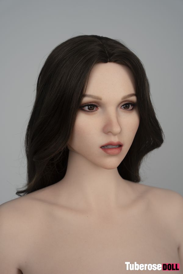 realistic sexdoll